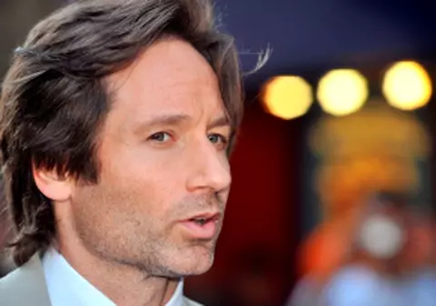 Un ziar britanic îi cere scuze lui David Duchovny
