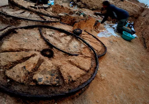 Car vechi de 1.800 de ani, descoperit în Bulgaria