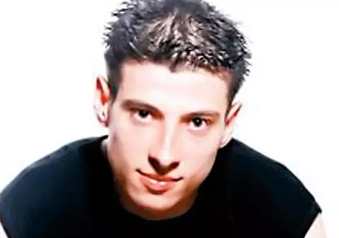 Bancherul sinucigaş învaţă să meargă