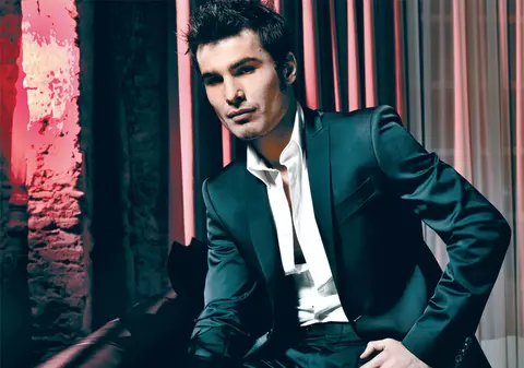 Mutu îşi face magazin la Piteşti