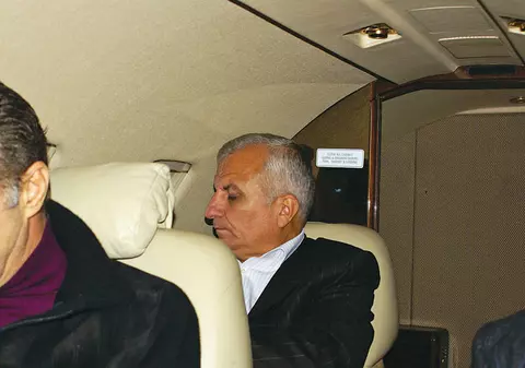 Era să moară în avionul lui Țiriac?!