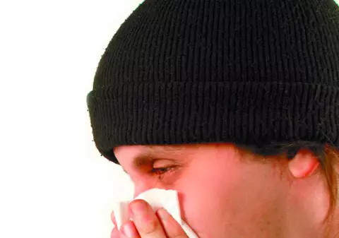 Frigul poate declanşa sinuzita