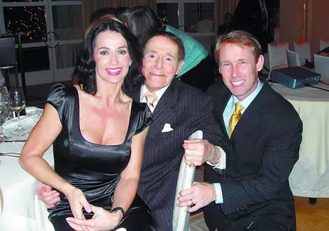 Nadia îşi face concurs cu numele ei