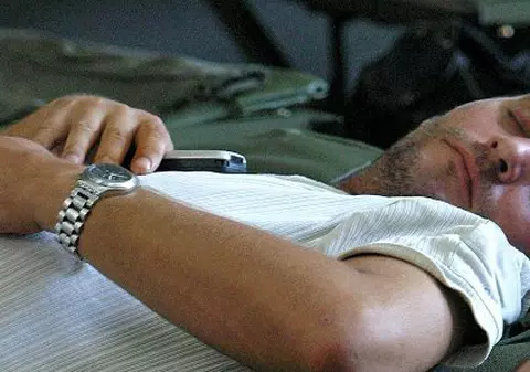 A adormit în casa pe care tocmai o jefuise