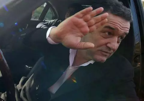 Becali: "Renunţ şi la Neaga, Cristocea şi Croitoru"