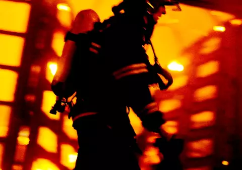 Un pompier a fugit din post, speriat de un şoricel