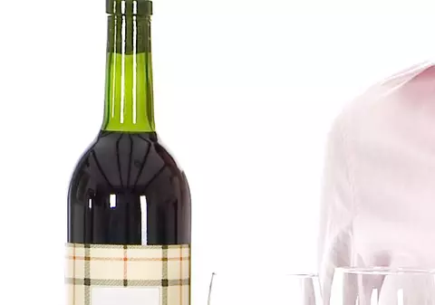 Un copil de 11 ani a murit din cauza alcoolului
