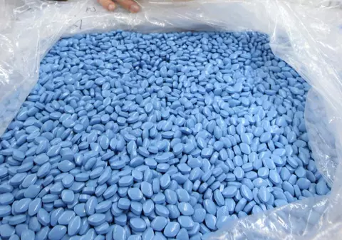 Viagra a împlinit 10 ani!
