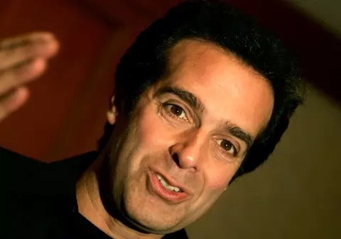 Copperfield i-a rupt mâna asistentului său
