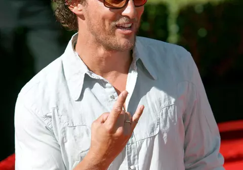 Matthew McConaughey, salvat de o bătrână de 80 de ani