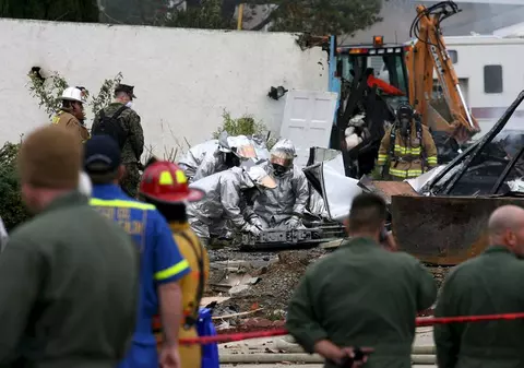 Trei morţi în prăbuşirea unui avion la San Diego