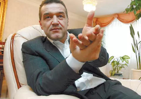 Gigi vrea "valiza" înapoi, azi