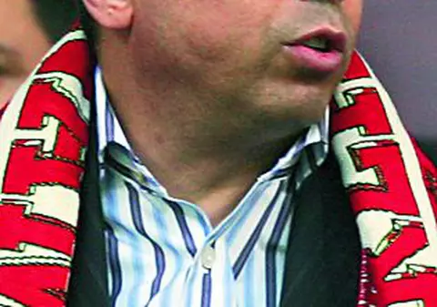 Turcu va da gratis acţiunile de la Dinamo 