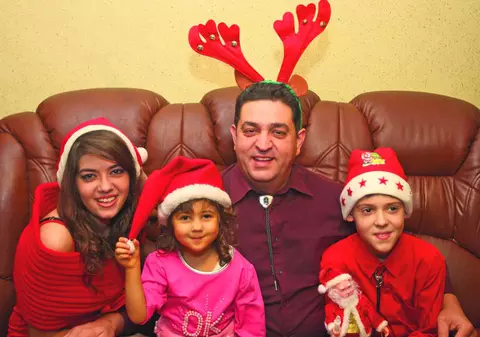 Pe cine va asculta Moşul?