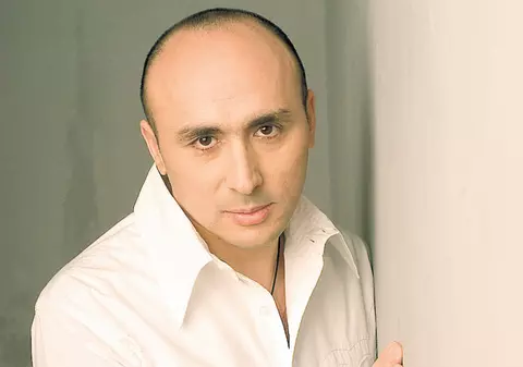 Marcel Pavel şi-a deschis salon de înfrumuseţare