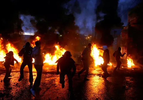 O româncă a fost rănită în Gaza