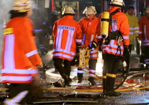 Ei sunt cei mai proşti pompieri din lume