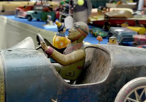 Şi-a ascuns jucăriile de frică să nu i le fure Hitler