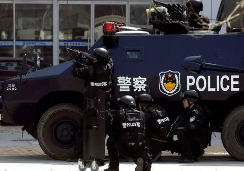 Poliţia a angajat actori ca să jefuiască o bancă