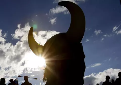 Şi-a omorât prietena şi copilul pentru că era obsedat de vikingi