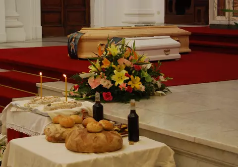 Funeralii online în capitala Spaniei, pentru familiile și rudele care nu au voie să participe la înmormântări
