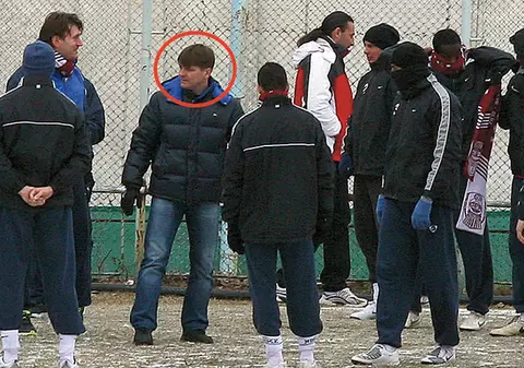 Uhrin şi-a găsit avocat