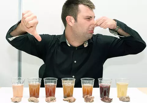 Ficatul pus în cola nu dispare!