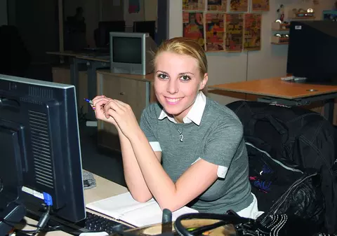 Alina Plugaru s-a întors la muncă