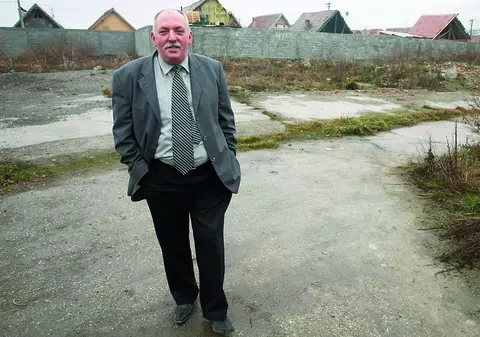 «Am făcut zidul ca să înceteze scandalurile»