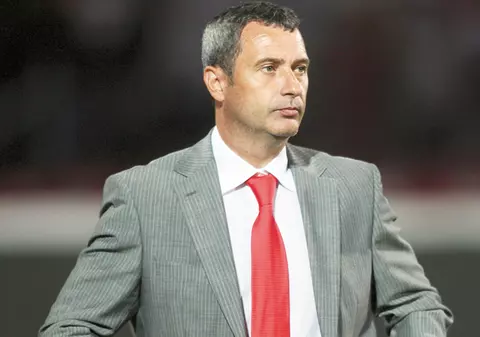 Rednic mai vrea un fundaş lateral