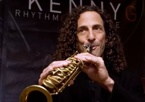 Kenny G vine în România!