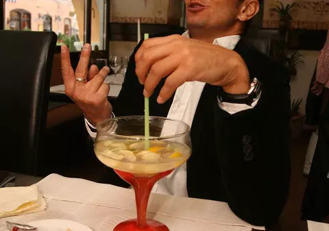 Răzvan Lucescu a primit cadou de ziua lui o dansatoare profesionistă