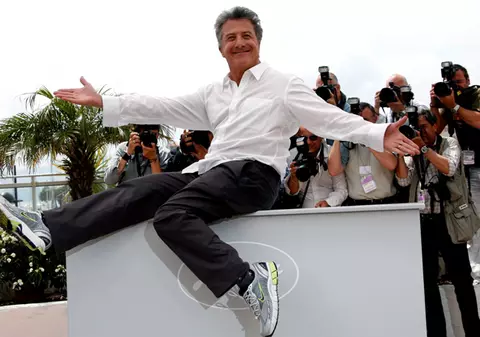 Dustin Hoffman, acuzat de agresiune sexuală de o colegă de scenă