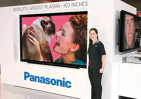 15.000 de oameni, concediaţi la Panasonic