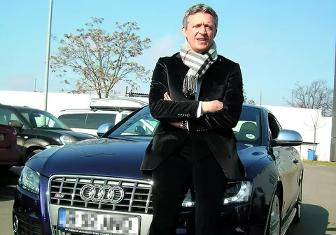 Morariu şi-a luat limuzină de 80 000 de € 