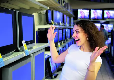 Profitaţi de reducerile la electronice