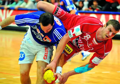 Cozma, certat cu Omer