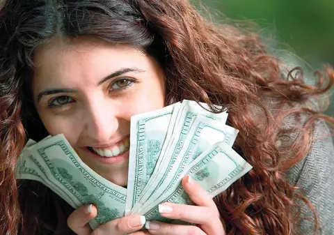 Crezi că banii aduc fericirea?