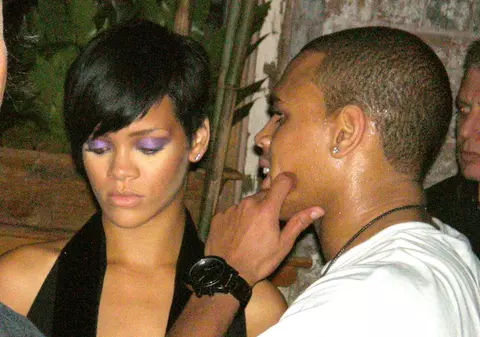 S-au împăcat Rihanna şi Chris Brown?