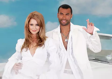 Ashley Cole, beat la volan