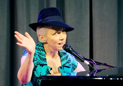 Annie Lennox: "Eurythmics nu mai există"