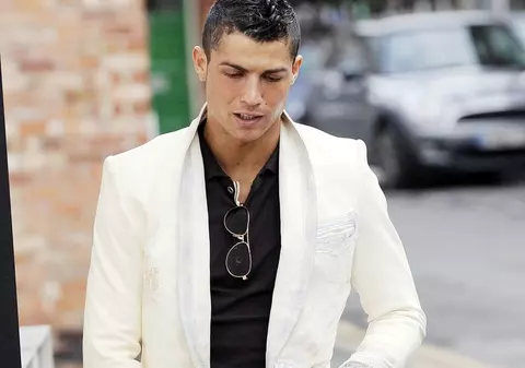Ronaldo a donat 100.000 de lire sterline