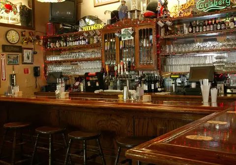 Acum te poţi duce în pub cu băutura de acasă 