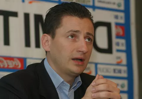 Iacov va cere protecţia Poliţiei