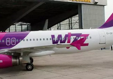 Un avion Wizz Air a făcut o escală de urgenţă la Timişoara 