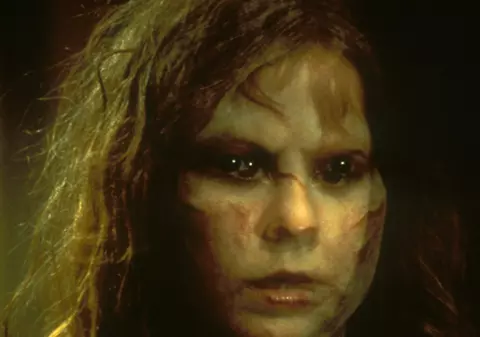 Şi-a ucis mama pentru că se credea încarnarea Diavolului