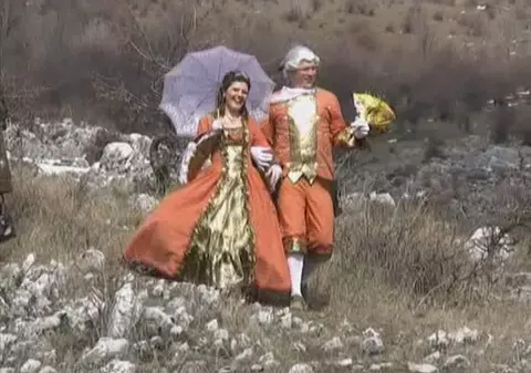 S-au luat în vârf de munte