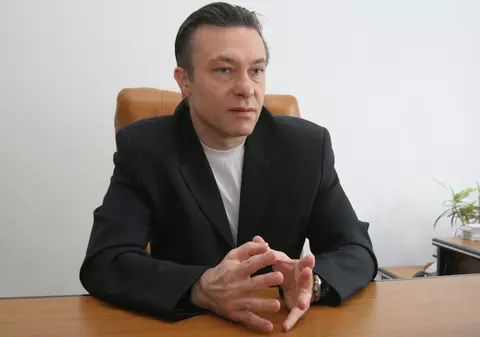 Ministrul de externe vrea mai mulţi poliţişti români în Italia