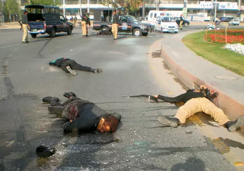 Atac sângeros în Pakistan