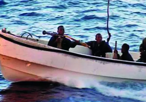 Cer bani pe români!